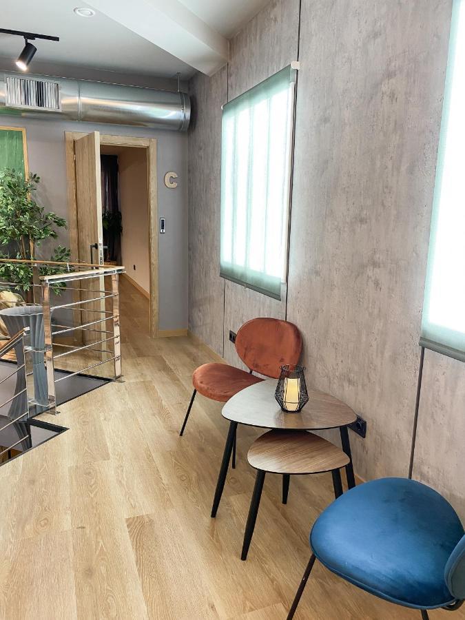 The Pod Suite Hostel Blasco バレンシア エクステリア 写真