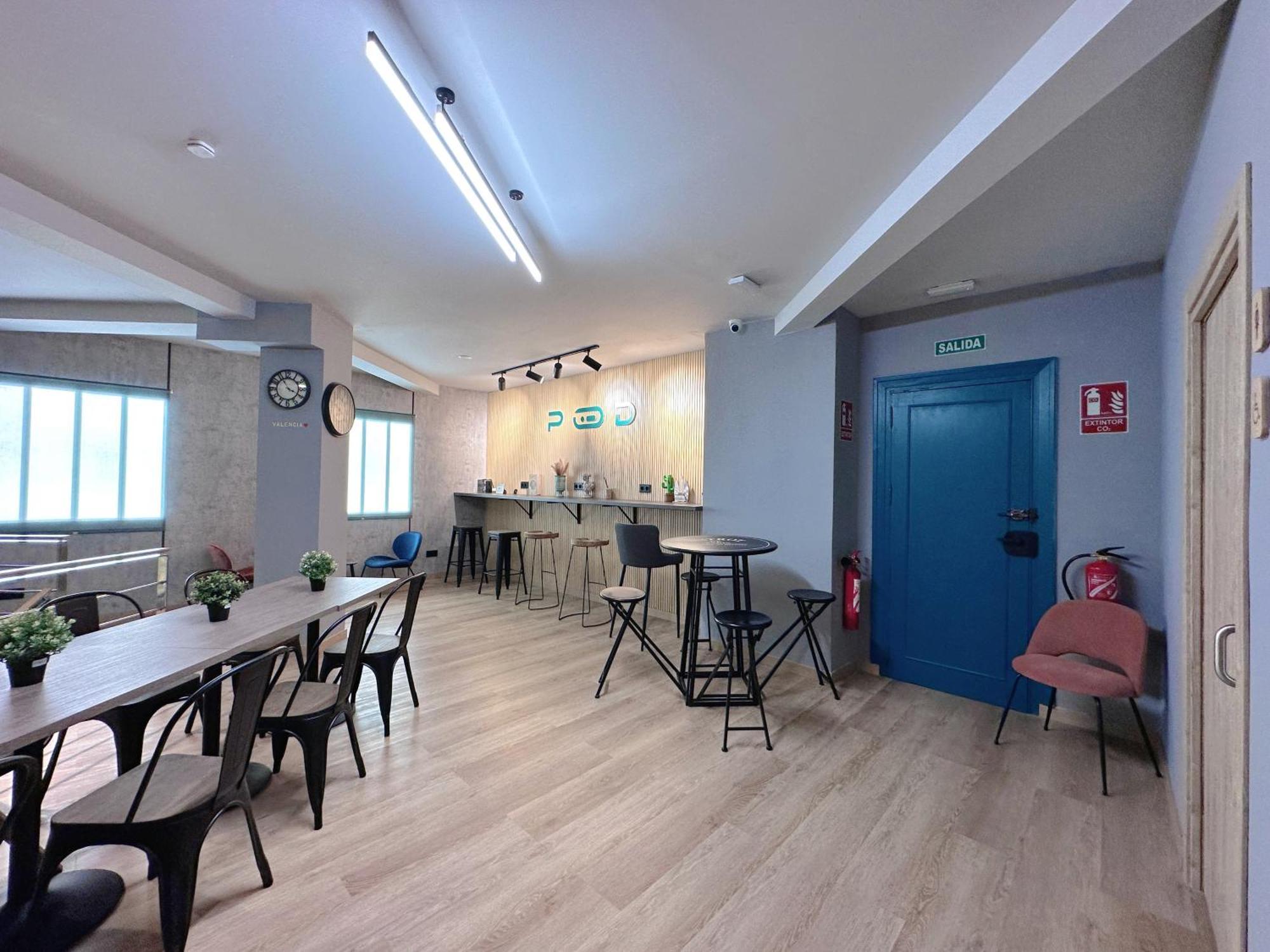 The Pod Suite Hostel Blasco バレンシア エクステリア 写真
